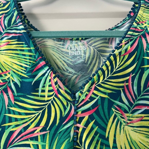Lands End NEW Tropical Tank with trim detail - Picture 2 of 7